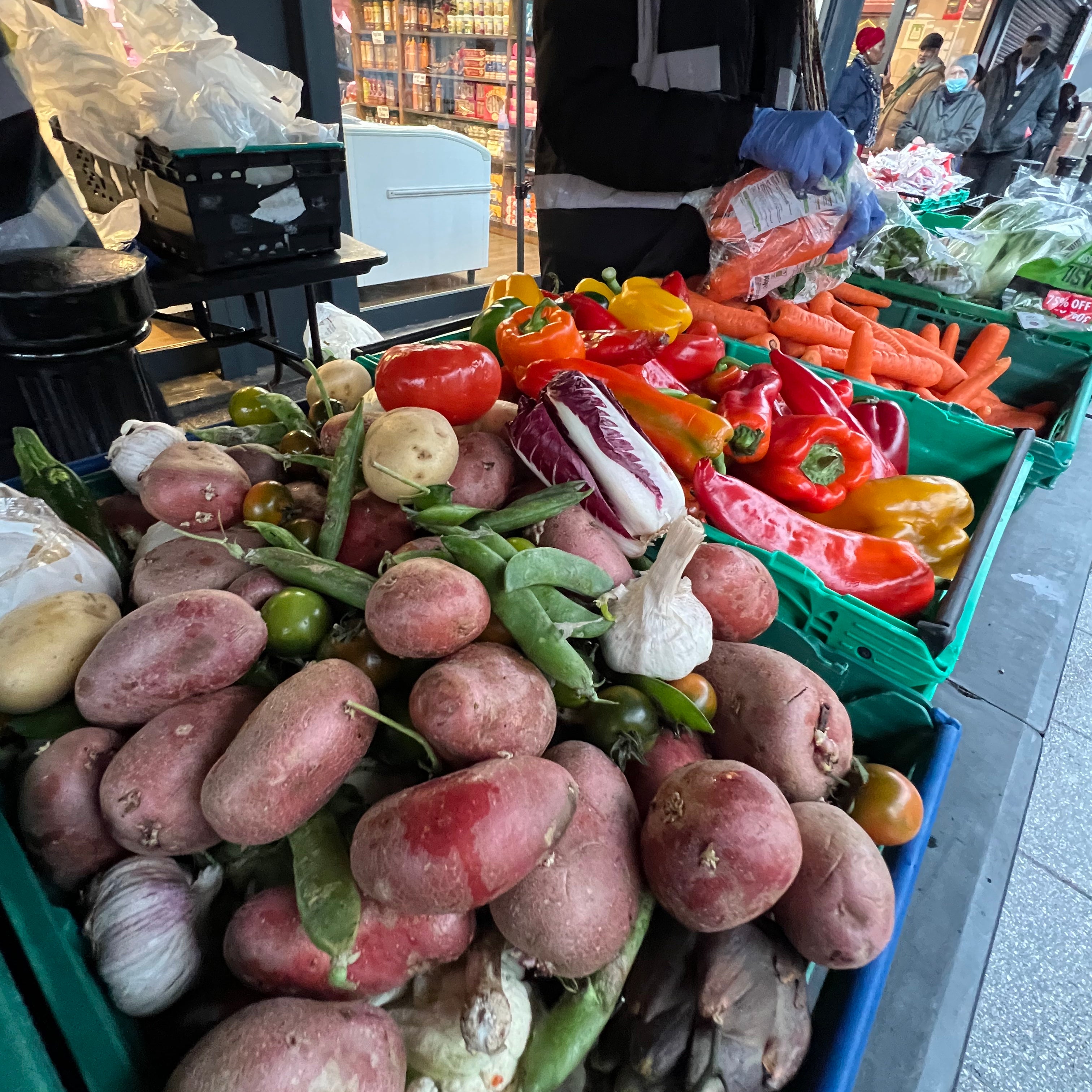 AR Food Project weekly soup kitchen in Croydon for low income families and individuals