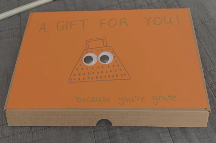 How to turn packages into gift boxes