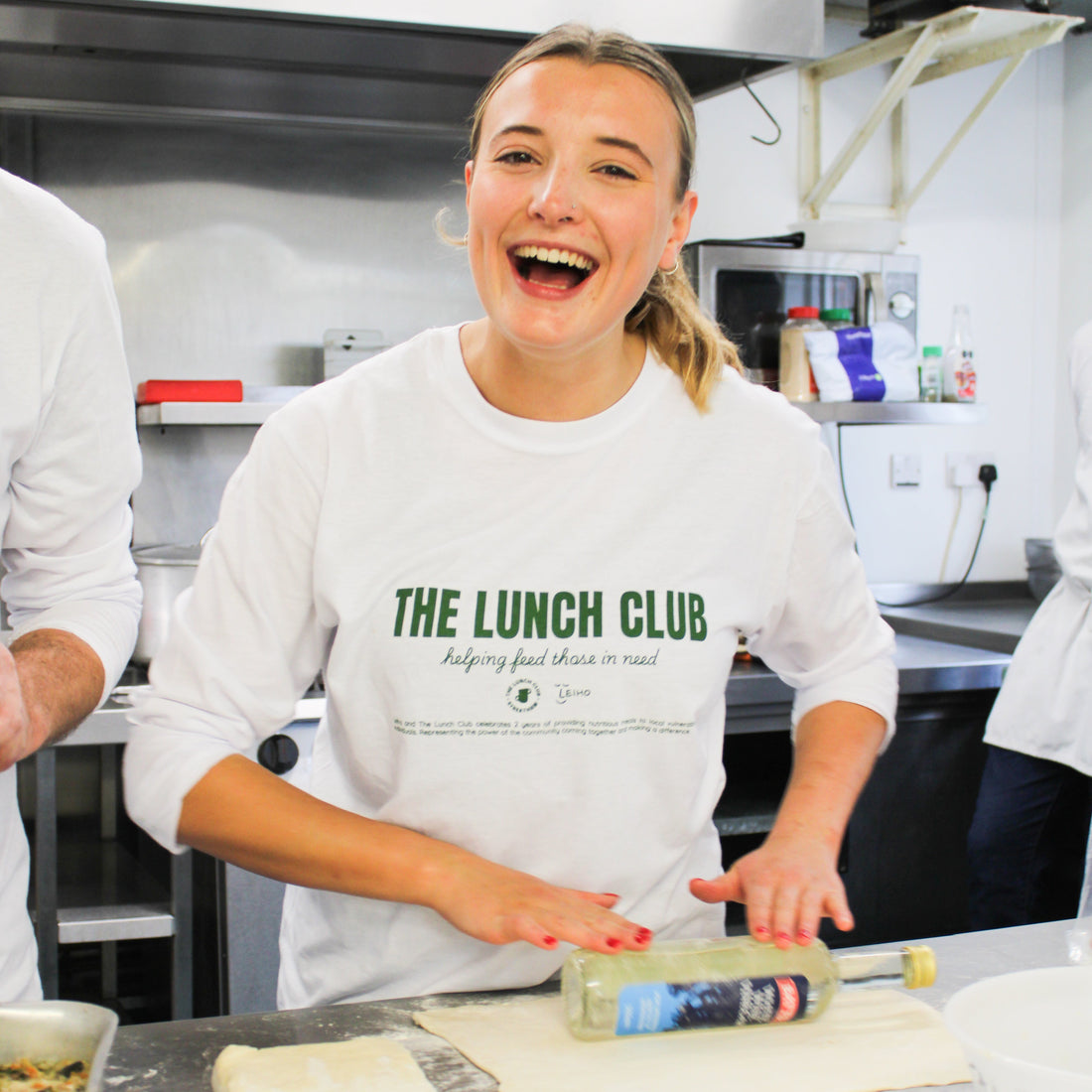 [PRE-ORDER] The Lunch Club Organic Cotton Long Sleeve White Graphic T-Shirt