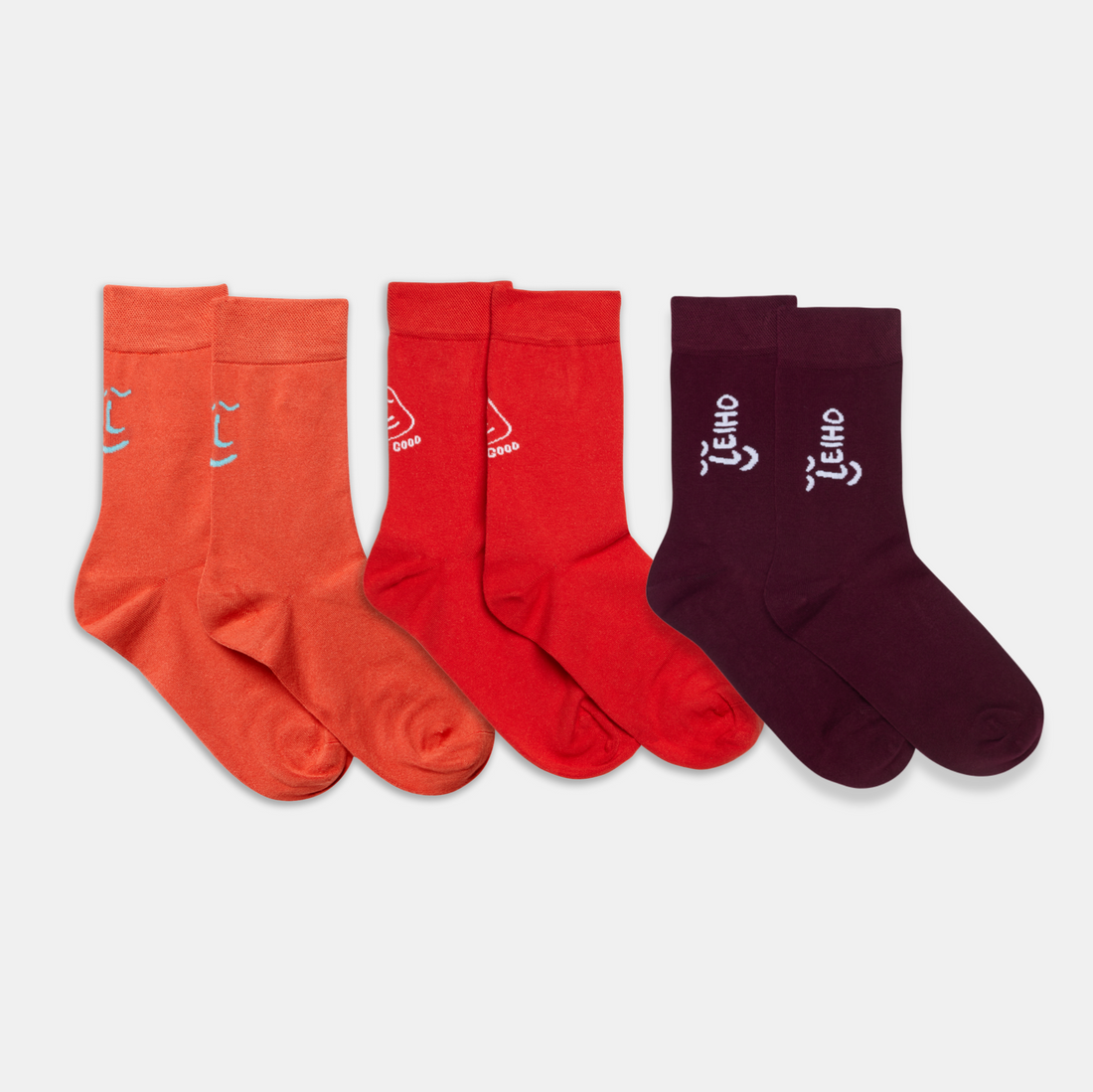 Shades of Red 3 Pack of Bamboo Socks