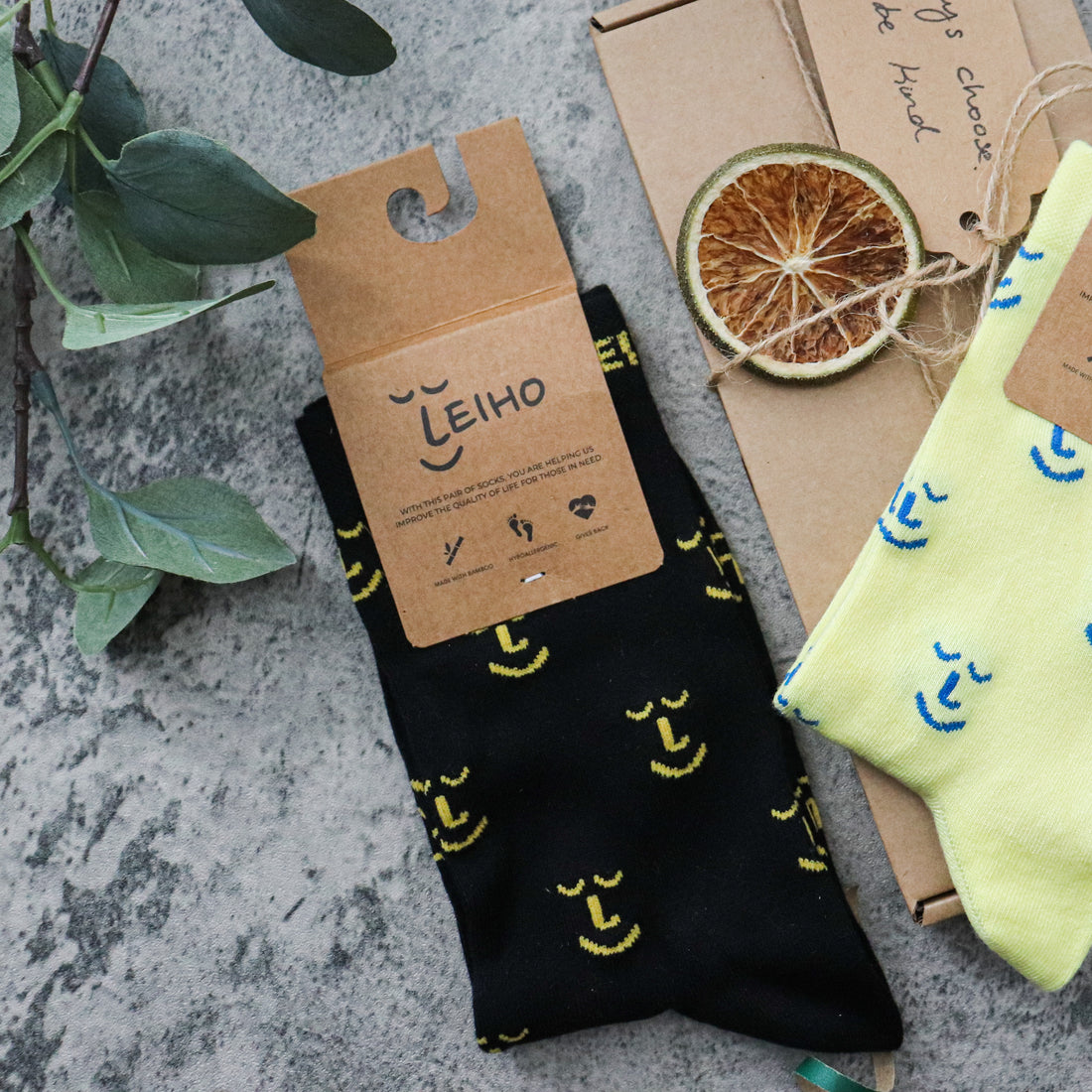 Bumble Bee Kind Smiley Bamboo Socks