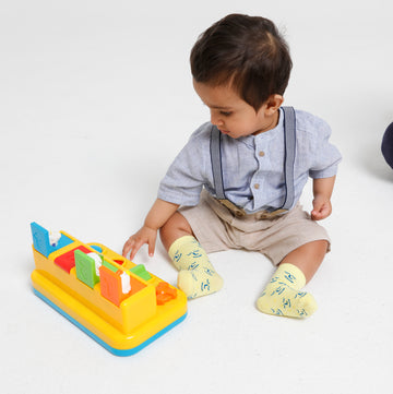 'Baby Do-Gooder' Yellow Smiley Patterned Bamboo Socks (Age 4-9 months)